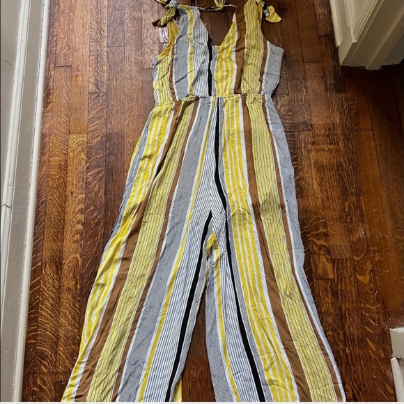 NWT Hem & Thread Boho Jumpsuit | Tie Back | Yellow Striped - Picture 11 of 15